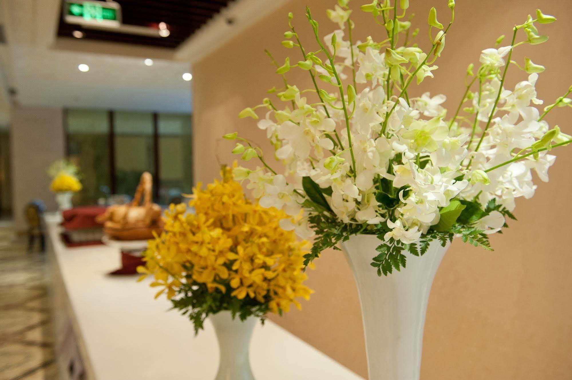 Landison Plaza Hotel Wuxi Wuxi  Bagian luar foto
